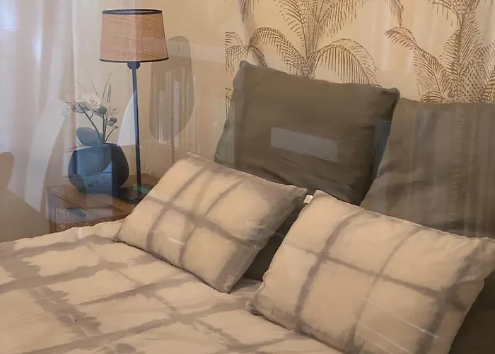 Du Bassin, Maison De Charme, Design, Detente Nyaraló